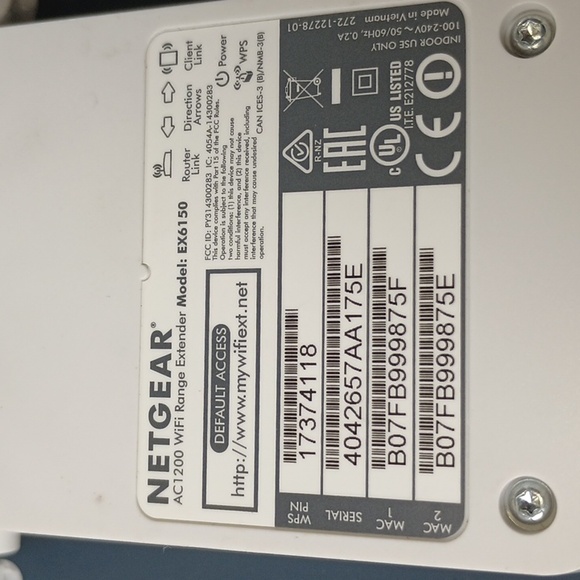 NETGEAR AC-1200 WIFI range extender or access point,EX6150 - Picture 3 of 4